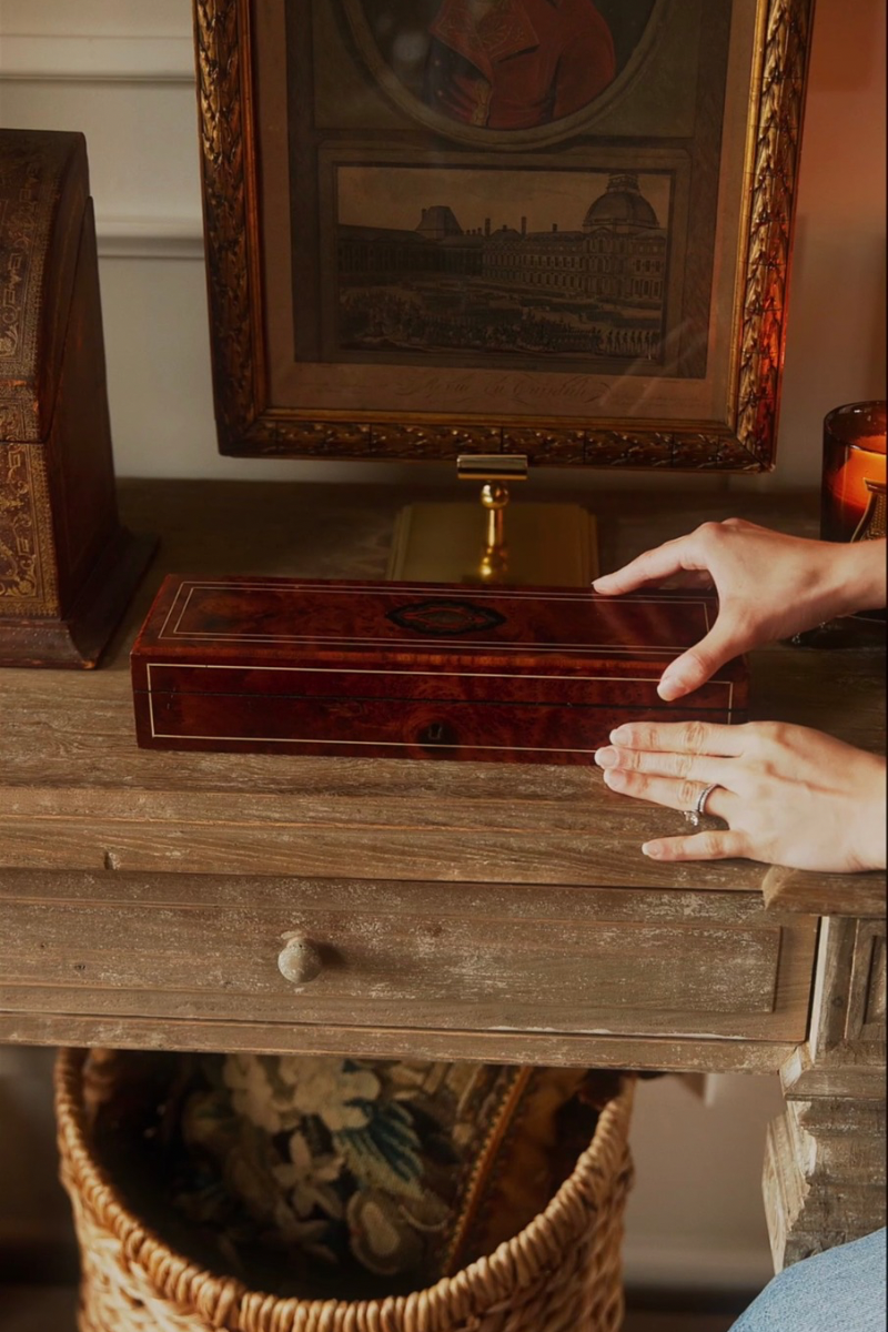 French Napoleon III Burl Walnut & Ebonized Jewelry or Glove Box with Tufted Silk Interior, Late 19th Century