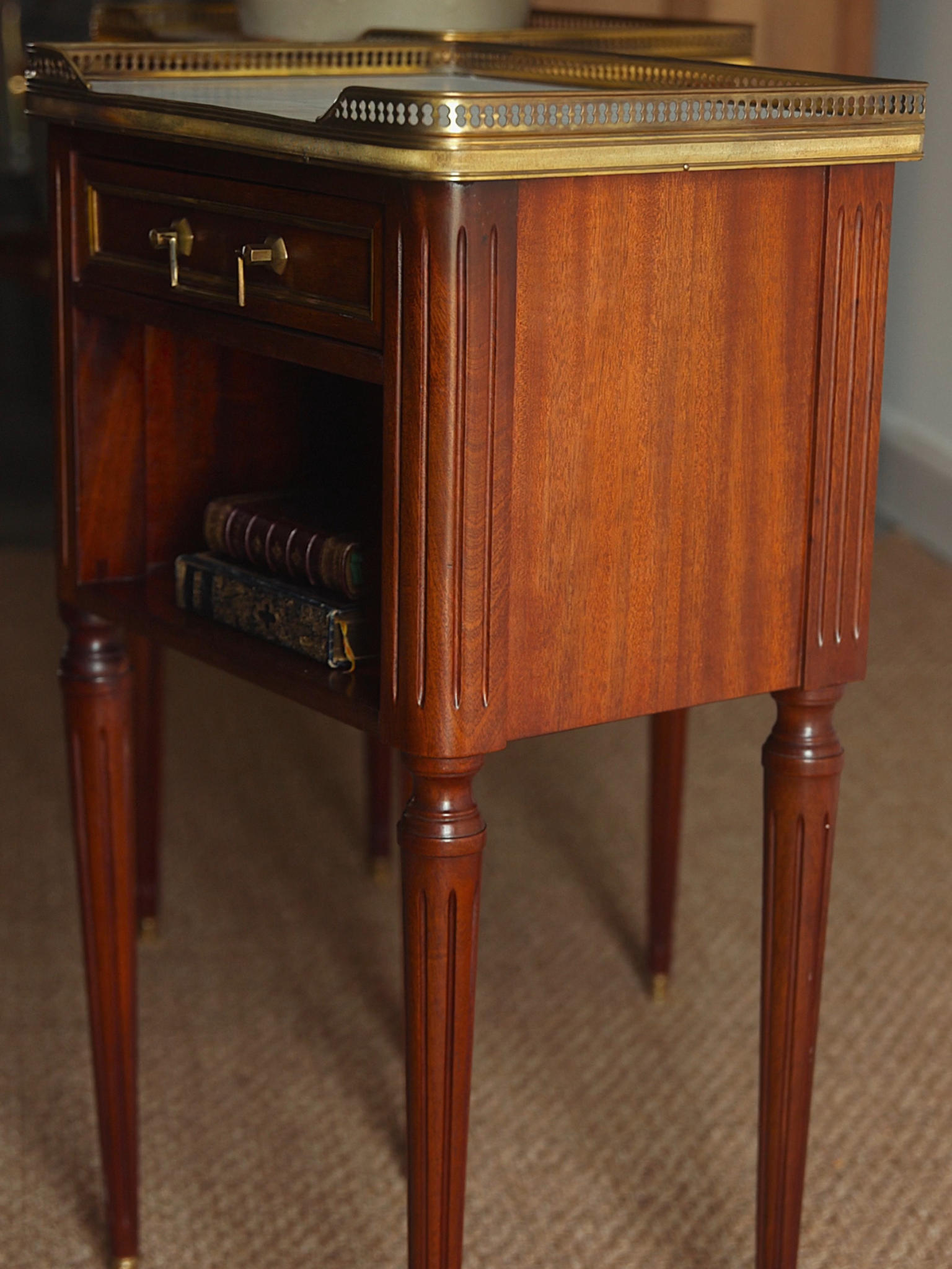 Pair of Louis XVI–Style Mahogany Nightstands with Carrara Marble Tops