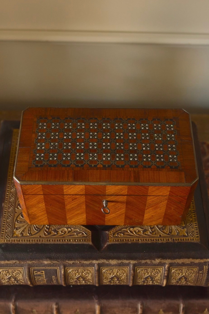 19th-Century French Mother-of-Pearl & Marquetry Tea Caddy