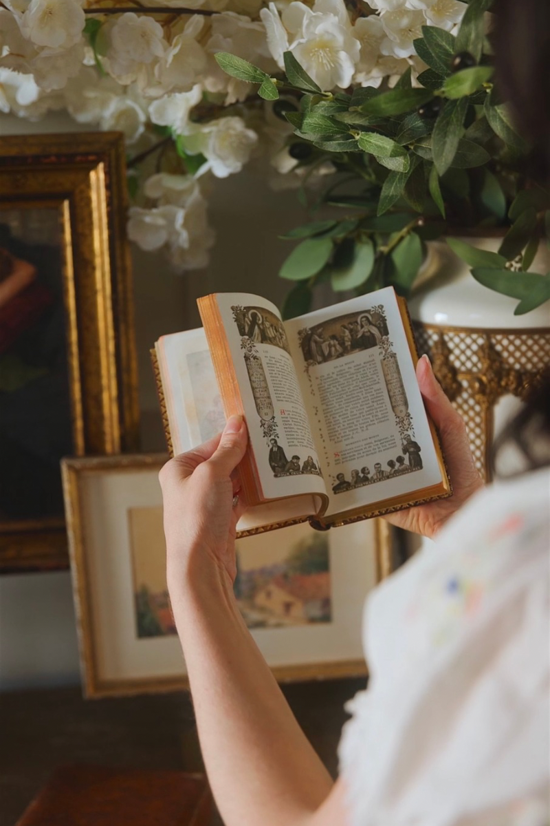 1920s French Devotional Missal with Hand-Painted Limoges Enamel of Sainte Thérèse