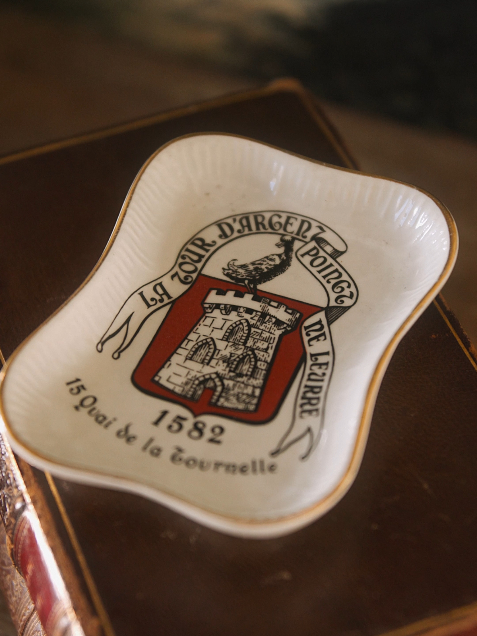 La Tour d'Argent Paris Porcelain Souvenier Dish