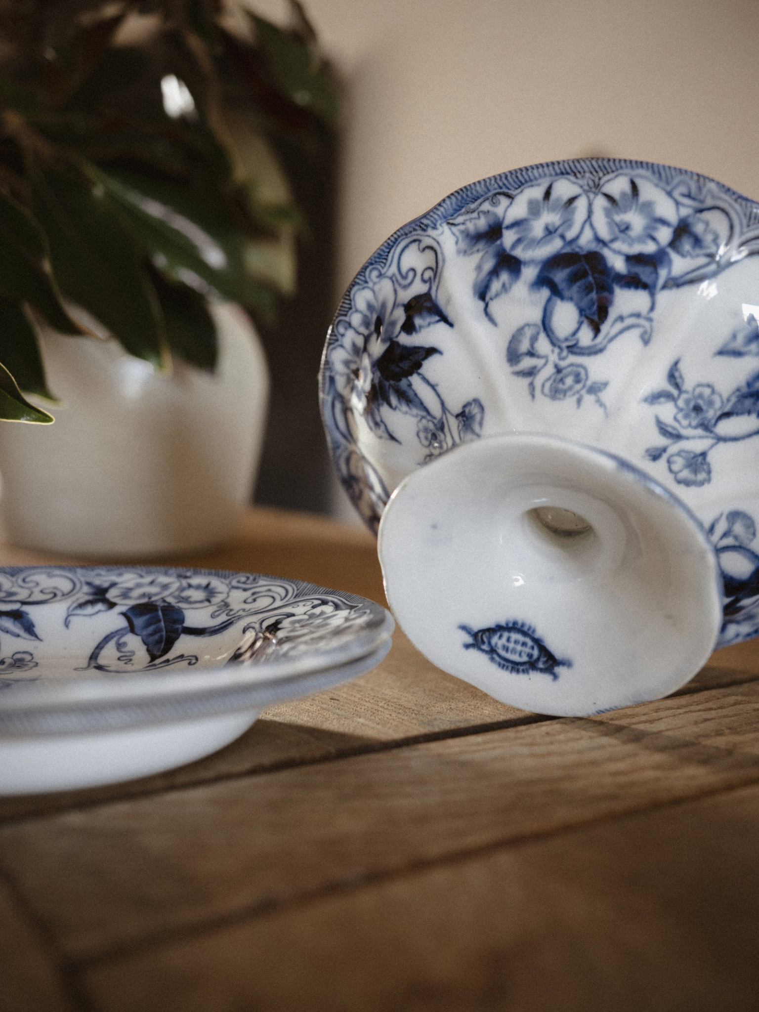 Set of 6 Petrus Regout “Flora” Blue & White Plates with Matching Compote