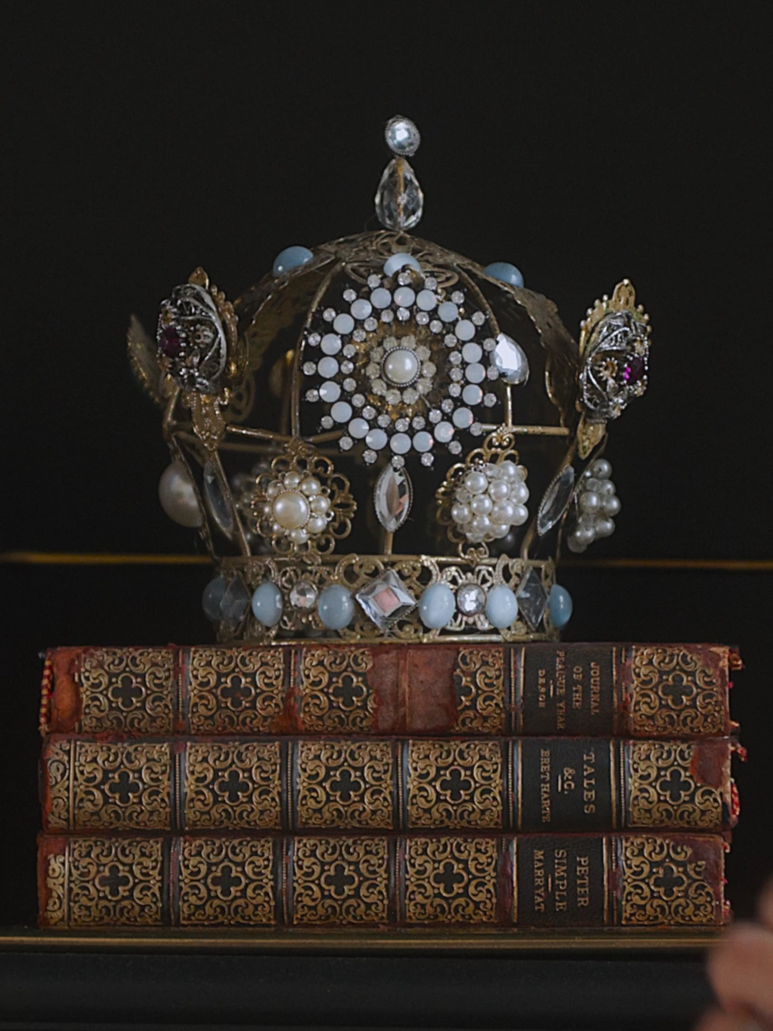 20th Century Devotional Crown