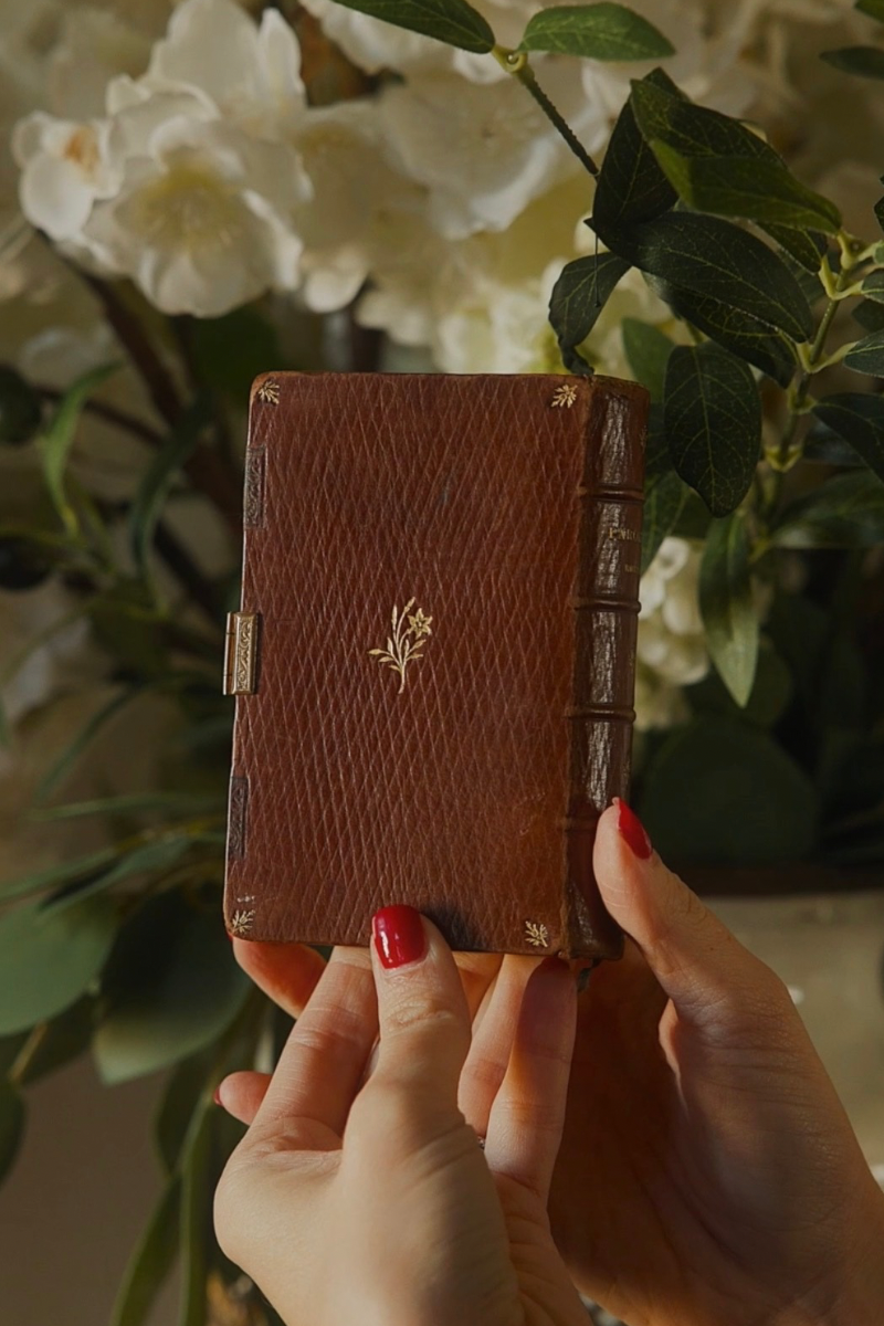 1867 French “Paroissien Romain” Prayer Book — Gilt-Decorated Leather Binding with Ornamental Clasp