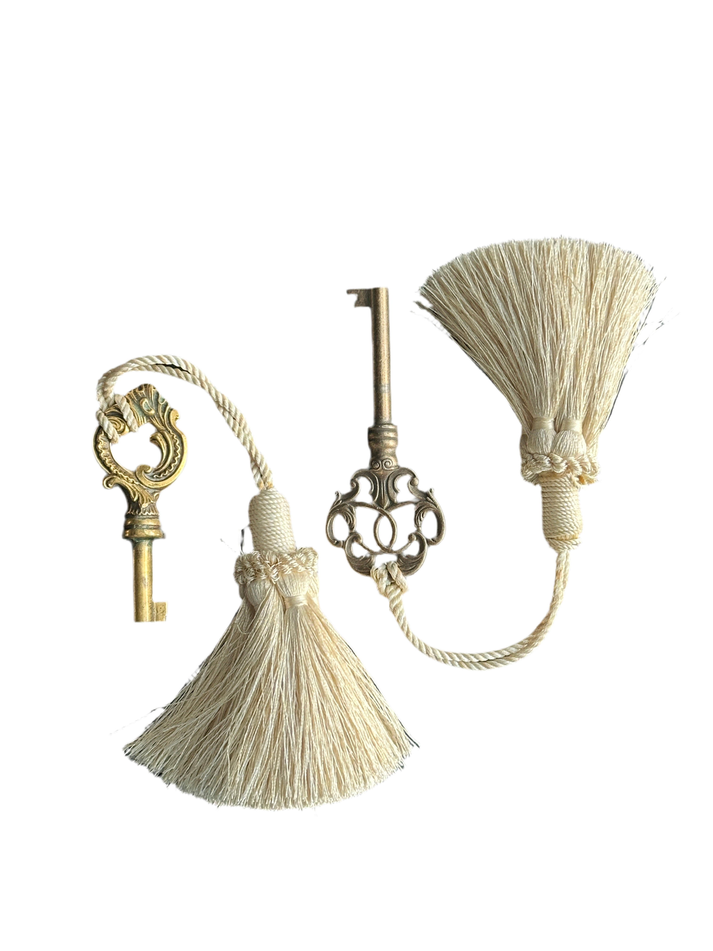 Antique Key with Cream Silk Tassel