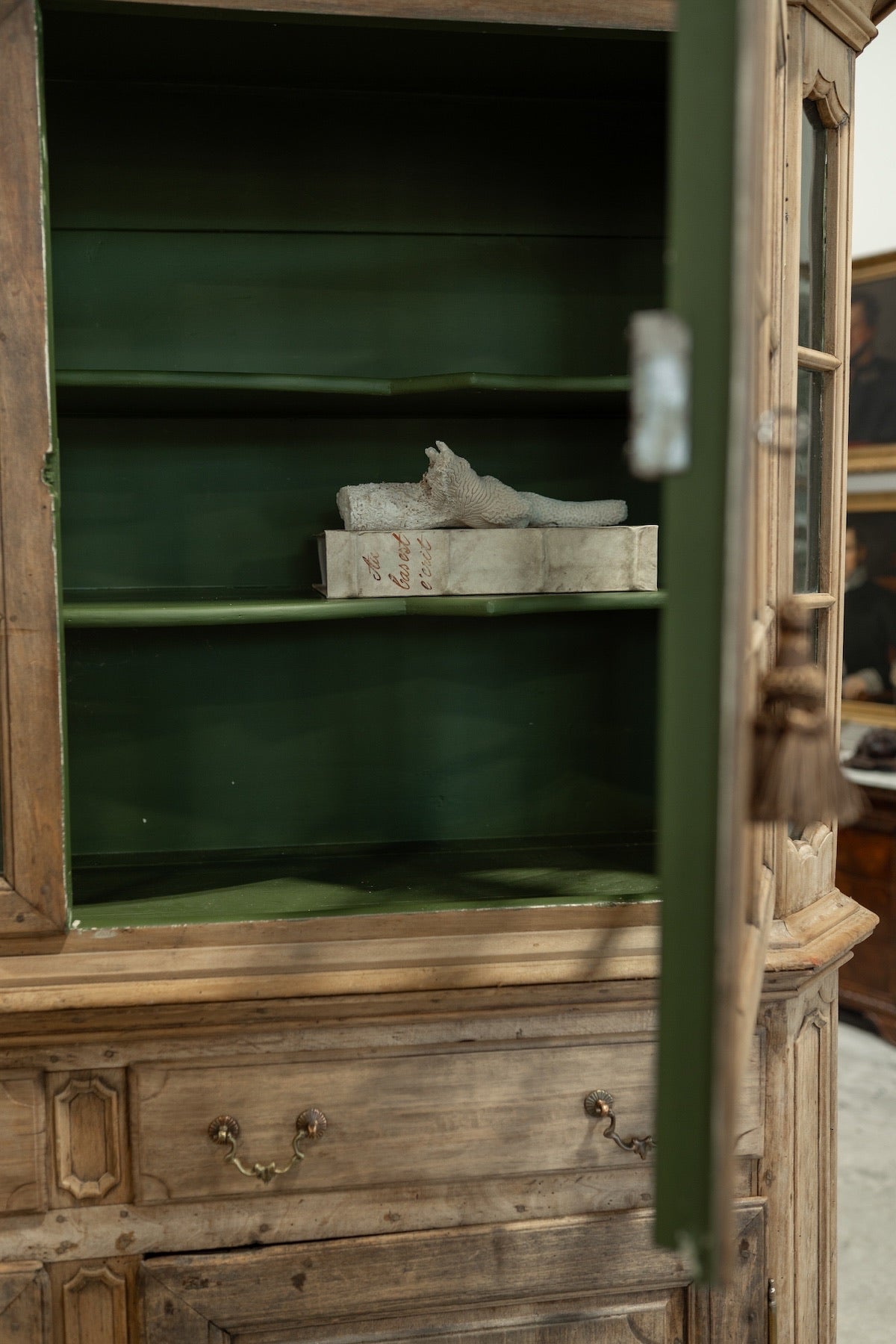 Late 18th Century French Provincial Oak Buffet à Deux Corps
