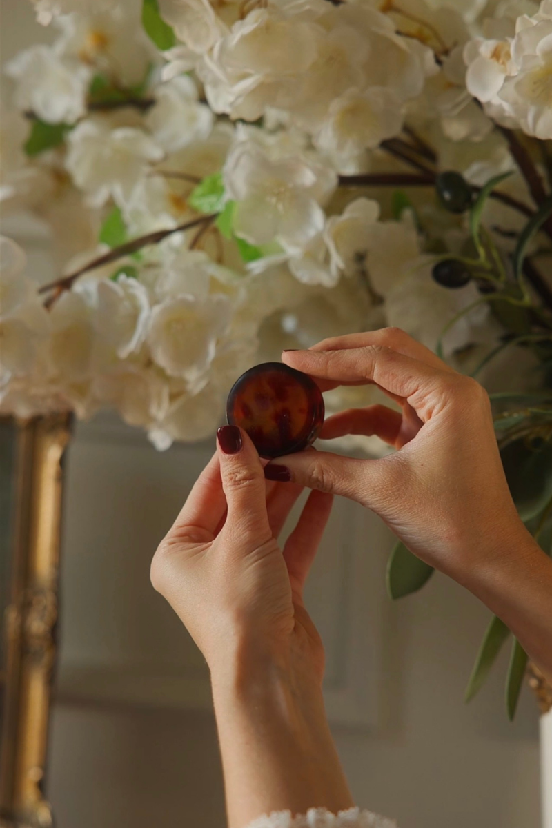 Petite Round Tortoiseshell Box