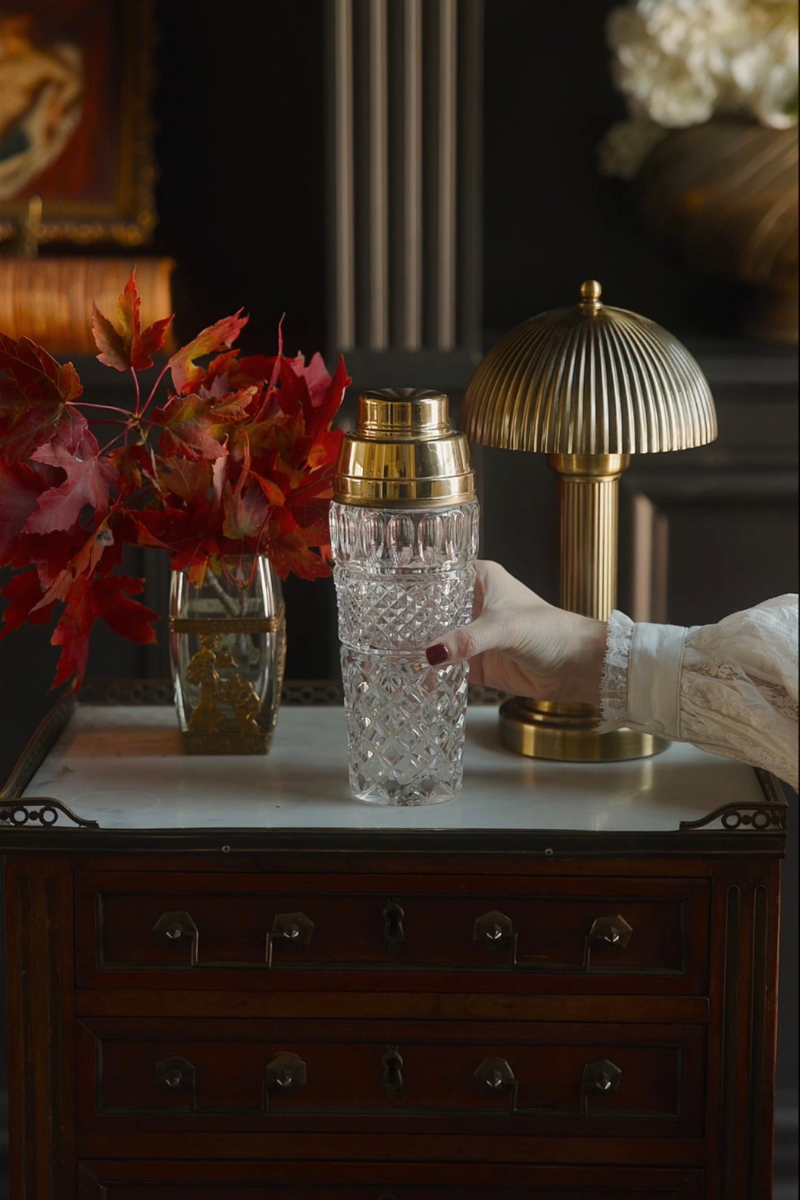 Crystal Cocktail Shaker with Polished Metal Top