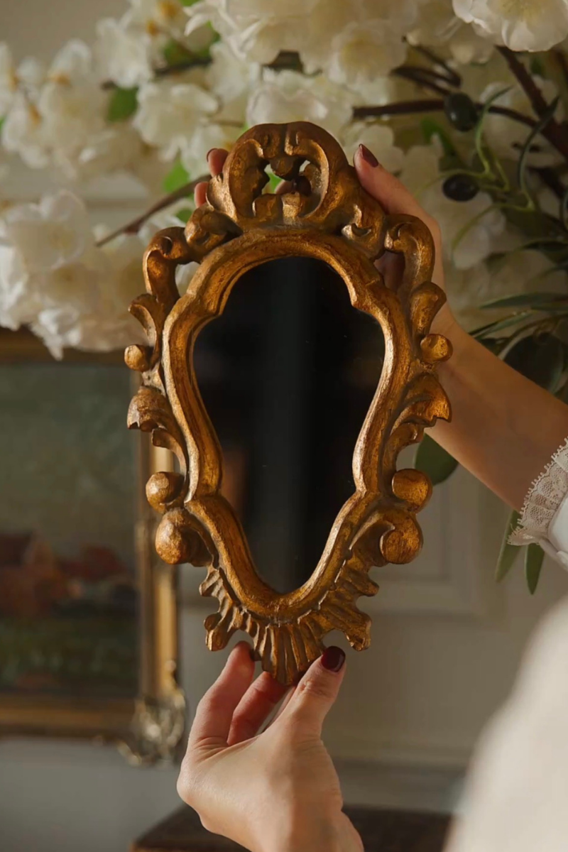 Florentine-Style Giltwood Cartouche Mirror